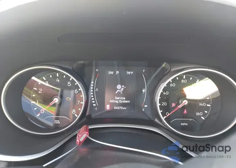 2020 Jeep Compass Sun And Wheel Fwd z USA, uszkodzony, nr VIN 3C4NJCBB8LT198742